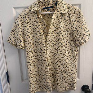 Perry Ellis Button Down Shirt